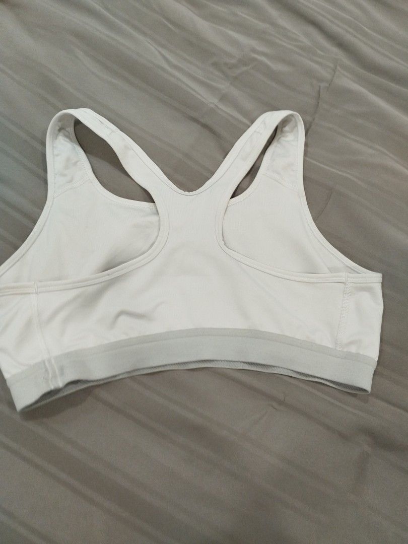 Branded sport bras 1 set 2 pieces, Women's Fashion, Activewear on Carousell