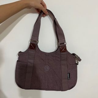 B.S.D.S 冰山袋鼠 肩背包