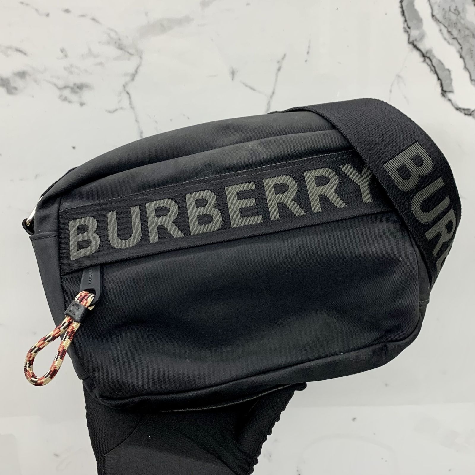 Burberry black shoulder bag clearance