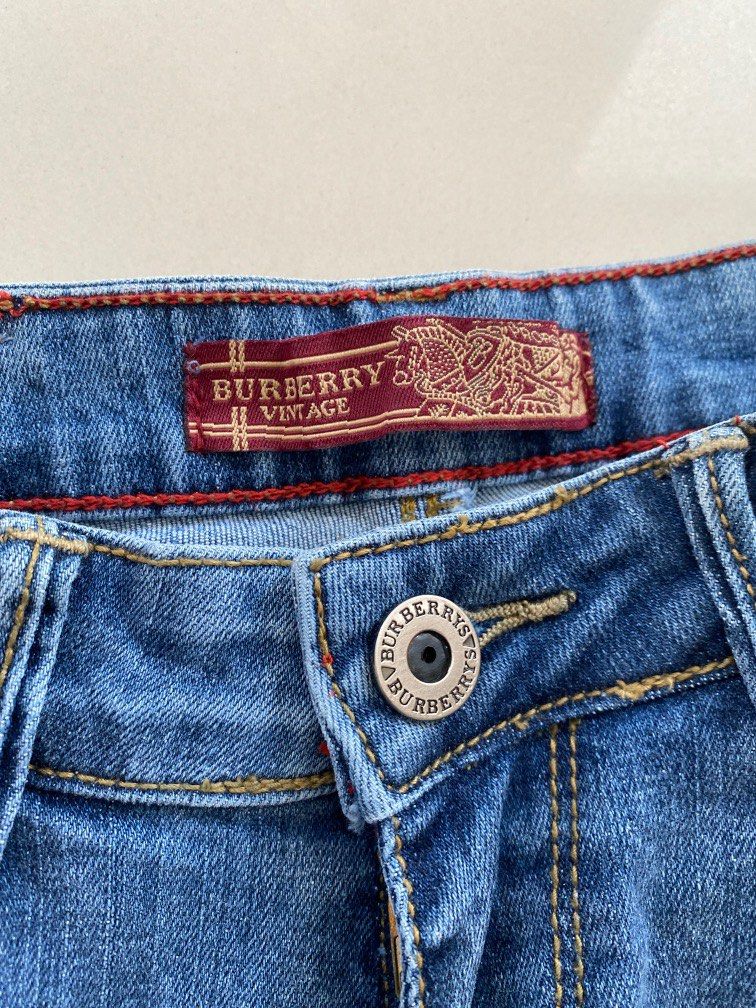 Burberry vintage jeans store