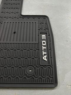(Category: ) located in . Submitted by vellfire5555 (Listing ID 1244519135, Image 1). Description: .