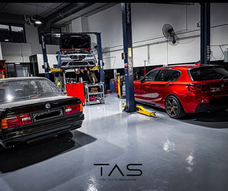 Car workshop services / general servicing ,maintenance , engine and gearbox repair , ECU/TCU tuning service, for audi / Volkswagen /bmw / Mercedes / Skoda /seat /Porsche/Lamborghini /amsoil/liqui moly/motul/vp racing (Category: Car Workshops & Services) located in Singapore. Submitted by tecautoservices.sg (Listing ID 1244508406, Image 3). Description: Looking for a trustworthy and reliable automotive continental workshop in Singapore? We are a c