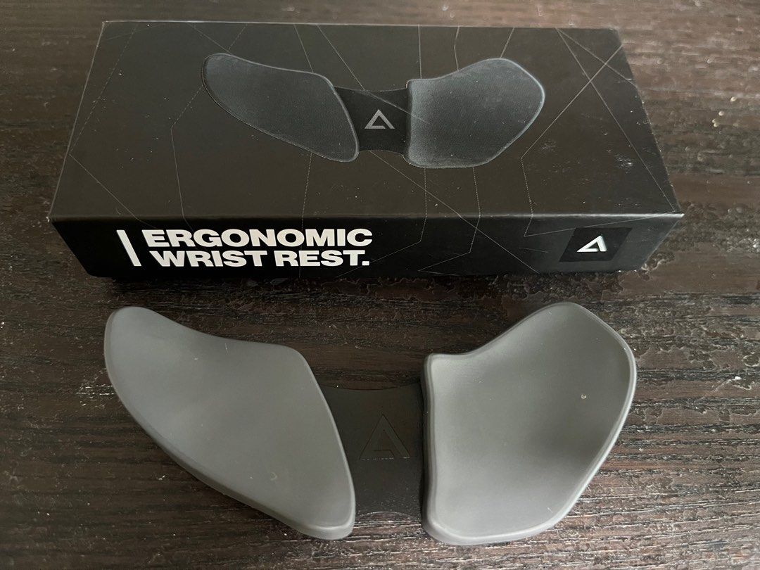 Carpio Ergonomic Wrist Rest, Computers & Tech, Parts & Accessories
