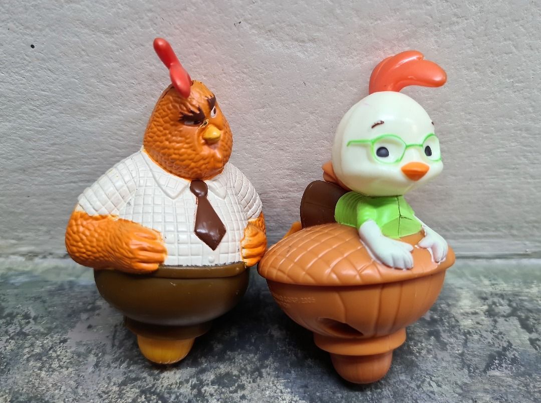 CHICKEN LITTLE BUCK CLUCK 2005 McDonald s Disney CHICKEN LITTLE Happy Meal Toy Series Hobbies Toys Toys Games on Carousell