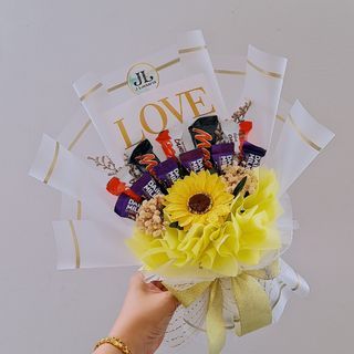 Love Forever Bouquet - Gubahan Coklat