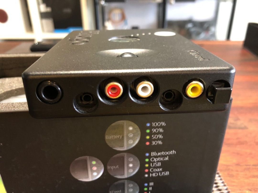 Chord Hugo DAC AMP Portable bluetooth, Audio, Other Audio Equipment on  Carousell