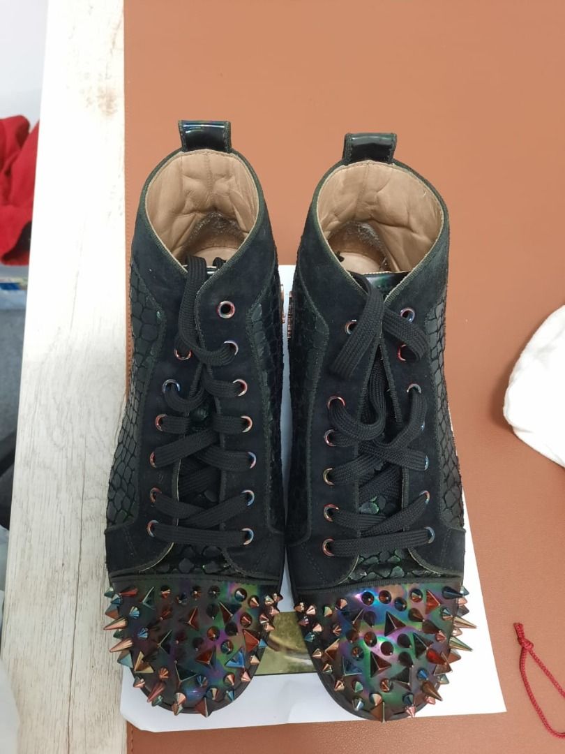 CHRISTIAN LOUBOUTIN MULTICOLOR STUDDED BLACK CANVAS SNEAKER SIZE 41