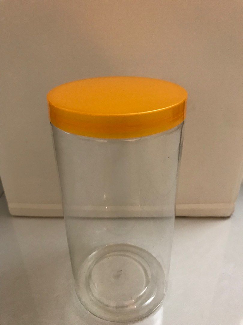 Cookie container (Category: Food Organisation & Storage) located in Singapore. Submitted by ywb__ (Listing ID 1244528395, Image 1). Description: Brand new plastic cookie container Height: 20 cm Width: 10 cm Volume: 1360ml $1 each $8 for 10 pcs.