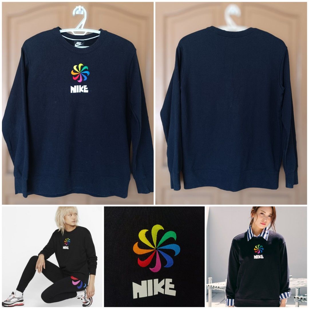 Nike rainbow 2025 wheel sweatshirt