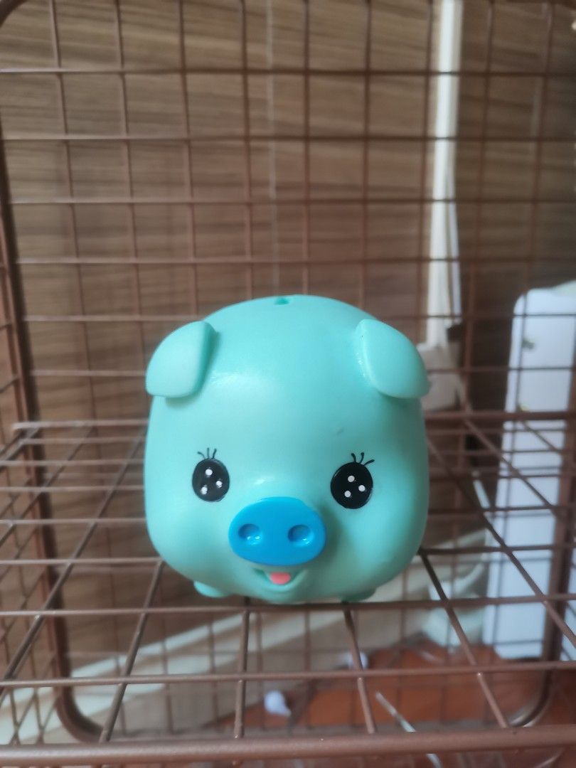 Cute Piggy bank (Category: Designer & Blind Box Toys) located in Quezon City. Submitted by fifthings (Listing ID 1244515179, Image 2). Description: .