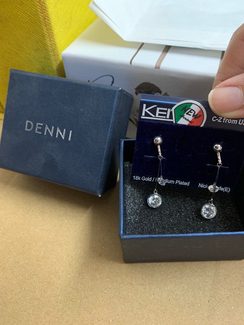 Denni Clip on Earrings 18k gold rhodium plated