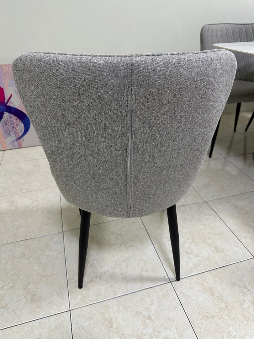 Homepro chair hotsell