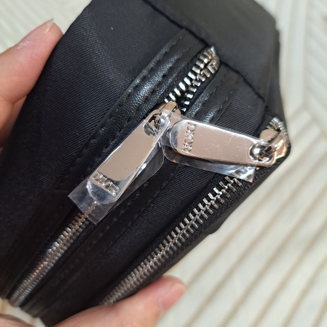 Pochette clearance dior backstage