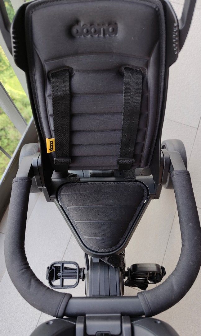 Doona liki trike s5 **free delivery**, Babies & Kids, Going Out