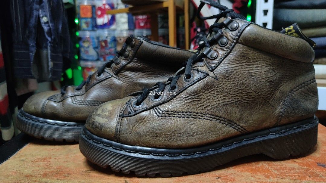 Boots deals dr martin