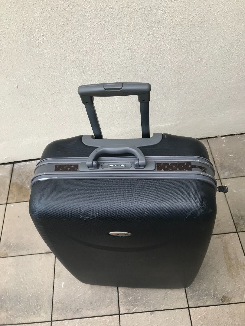 Dunlop 30 inches two wheeler hard shell luggage. Dimension 73 x 50 x 28cm. Hobbies Toys Travel Luggage on Carousell