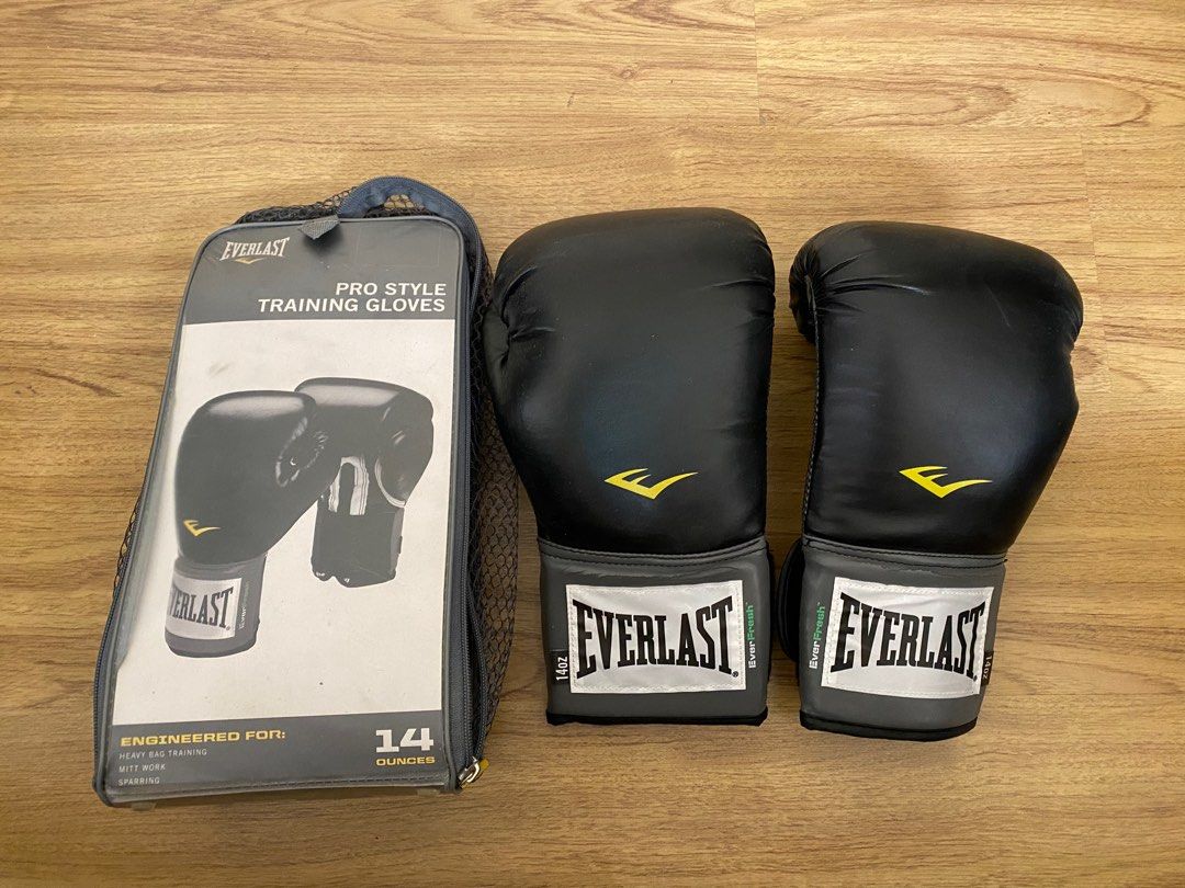 Everlast Boxing Gloves 14 ounces on Carousell