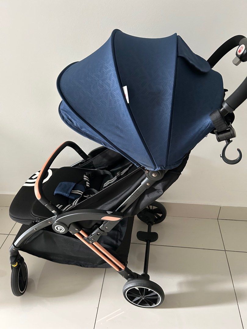 Fairworld cheap compact stroller