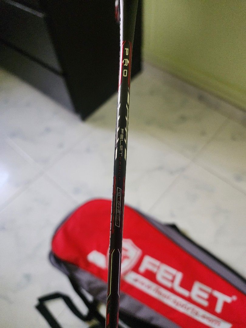 Felet Racket Red Felet Aero Carbon Racket 3U, Sports Equipment, Sports & Games, Racket ...