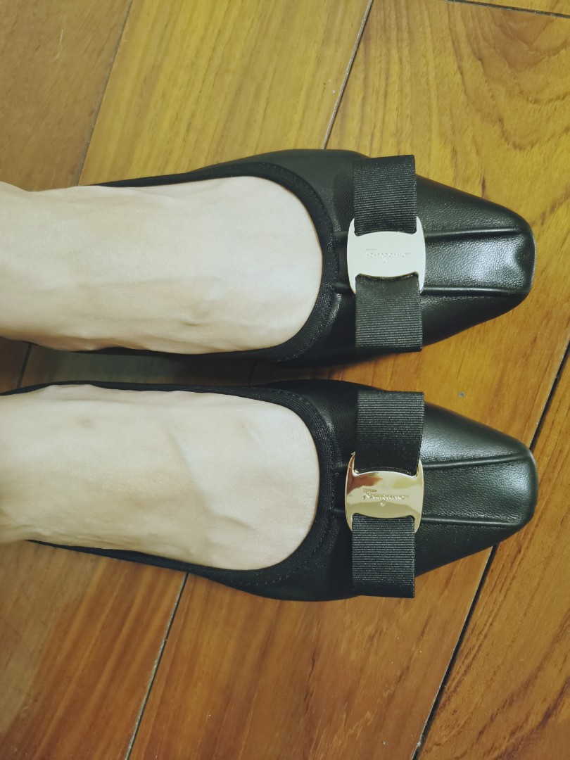 ferragamo flats