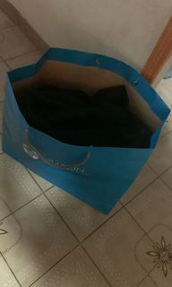 (Category: ) located in . Submitted by trashbin (Listing ID 1244527054, Image 1). Description: .