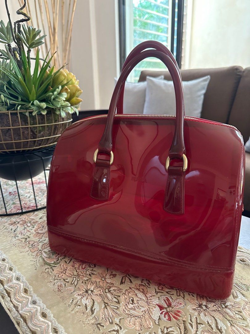 Furla Candy Bag (Category: Luxury Bags & Wallets) located in Paranaque City. Submitted by bfria (Listing ID 1244520700, Image 1). Description: 👓 PLEASE READ 👓 📌 Item is secondhand unless stated New 📌 No meet-ups 📌 NO RUSH shipping 📌 The buyer will shoulder the shipping fee. 📌 Kindly manage your expectations 📩 Inquiries will be answered within 24 hours 🌿 Mode of Payment: Gcash.