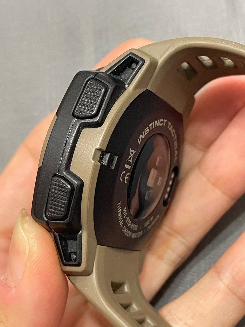 Garmin on sale instinct coyote