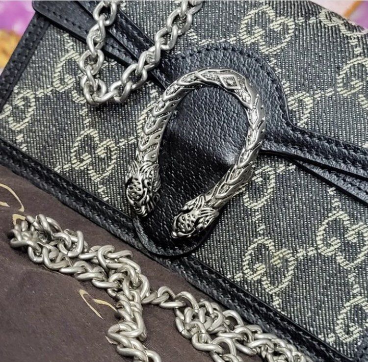 Gucci Dionysus Super mini (Category: Luxury Bags & Wallets) located in Mandaluyong City. Submitted by AvekLuxuriesPh2020 (Listing ID 1244510052, Image 3). Description: ✔️Guaranteed original ✔️Comes with Entrupy ✔️With DustBag .