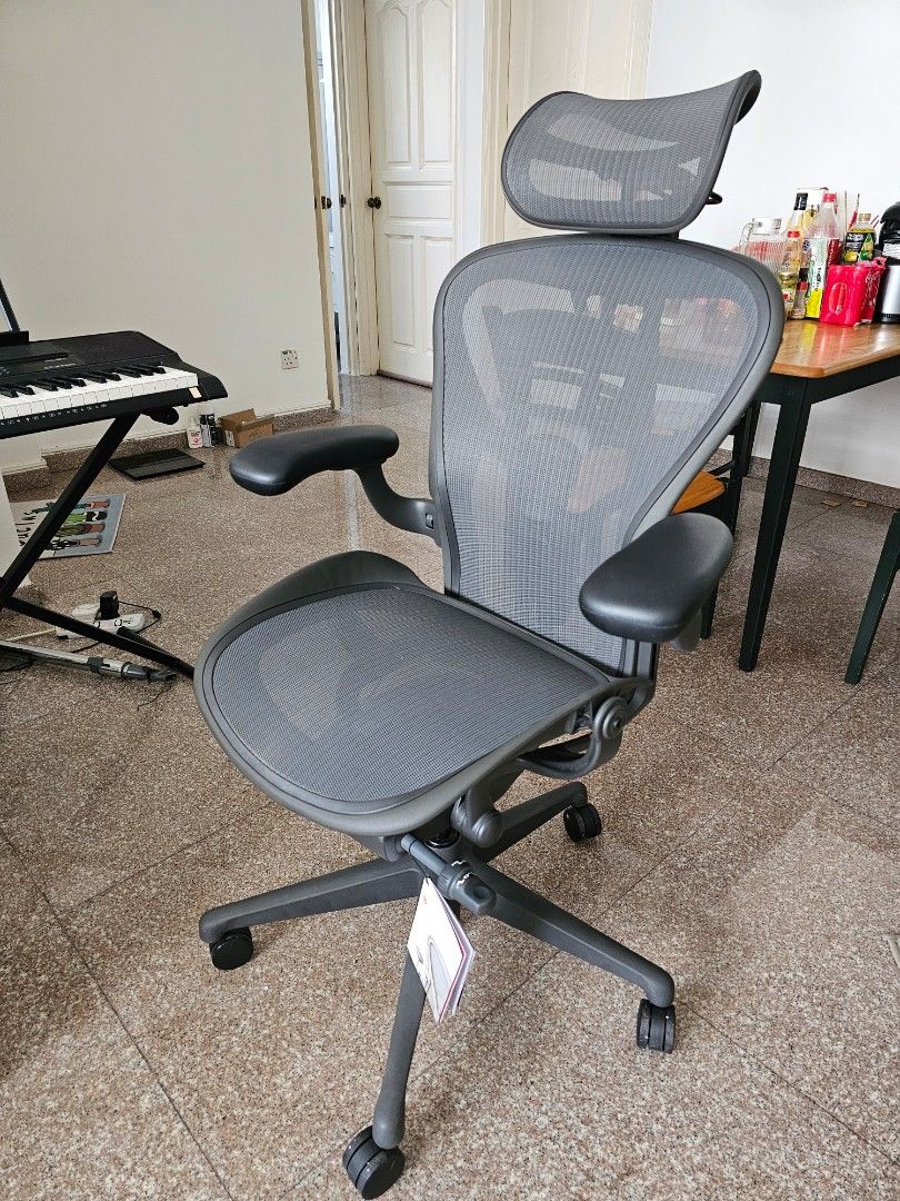 Herman Miller Aeron Chair Remastered with head rest, Furniture & Home