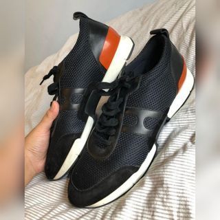 Kasut lelaki 100% Original Louis Vuitton LV Nike Air Jordan Sneakers, Men's  Fashion, Footwear, Sneakers on Carousell