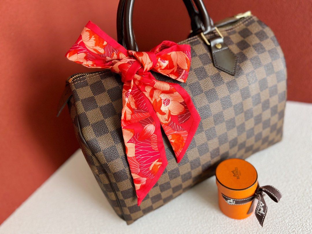 15 *MORE* WAYS TO TIE A TWILLY ON A HANDBAG, Part 3, Louis Vuitton  Bandeau, Hermes Twilly, & more! in 2023