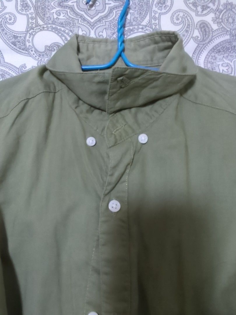H&M regular fit green Button Up Shirt, Men's Fashion, Tops & Sets
