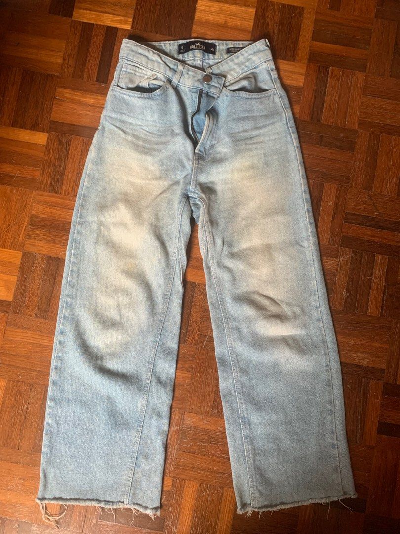 Hollister acid store wash jeans