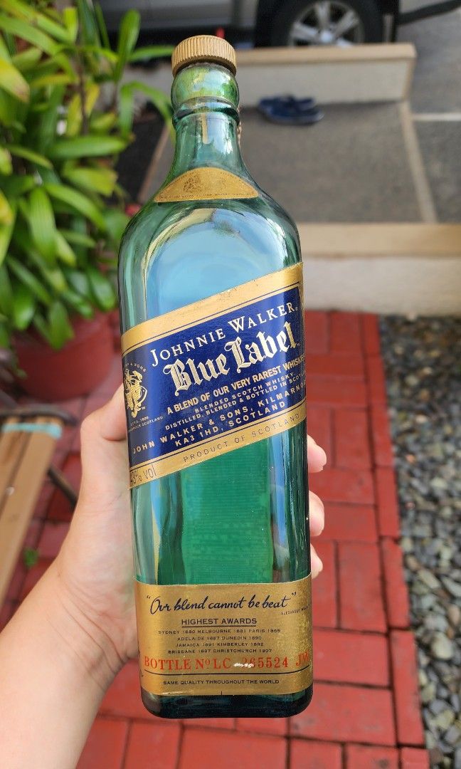 Johnnie Walker Blue Label (bottle only), Hobbies & Toys, Memorabilia