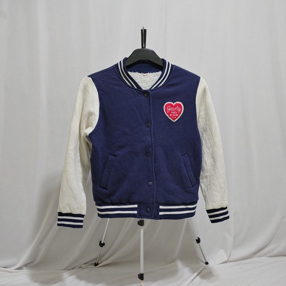 Jual jaket varsity shop