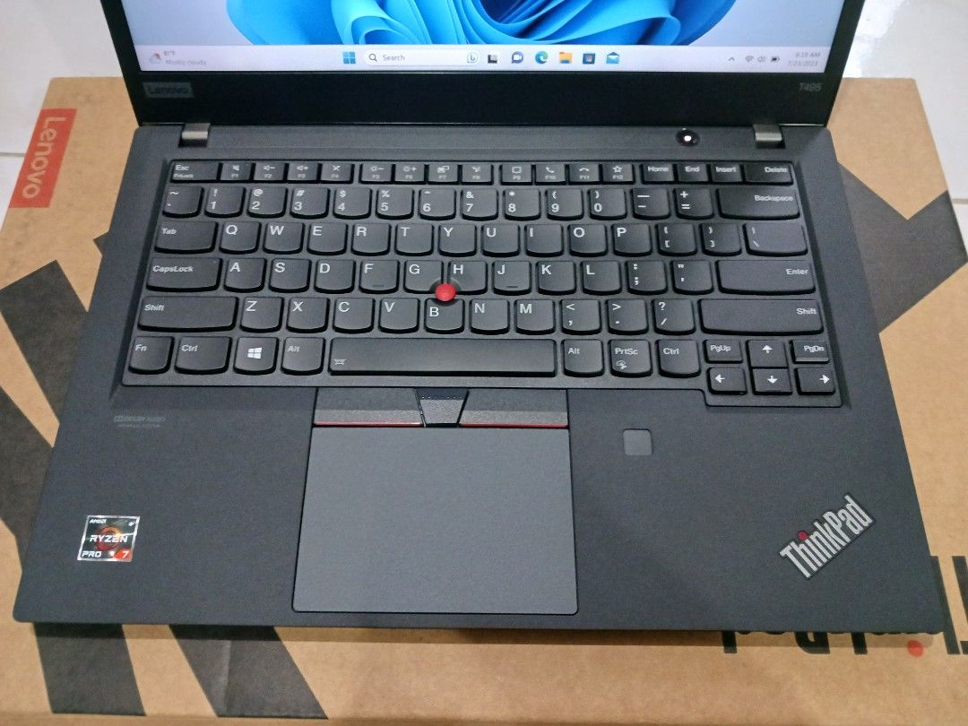 Lenovo ThinkPad T495 Touchscreen on Carousell