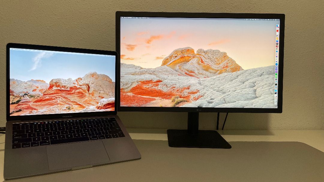 LG UltraFine Display 23.7” 23.7