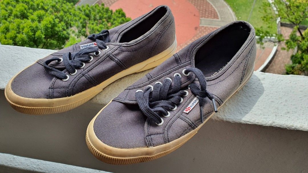 Lightly used Superga Sneakers Women s Fashion Footwear Sneakers