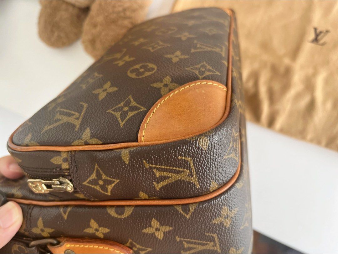 Louis Vuitton, Bags, Beautiful Authentic Lv Trocadero 24 Crossbody  Monogram