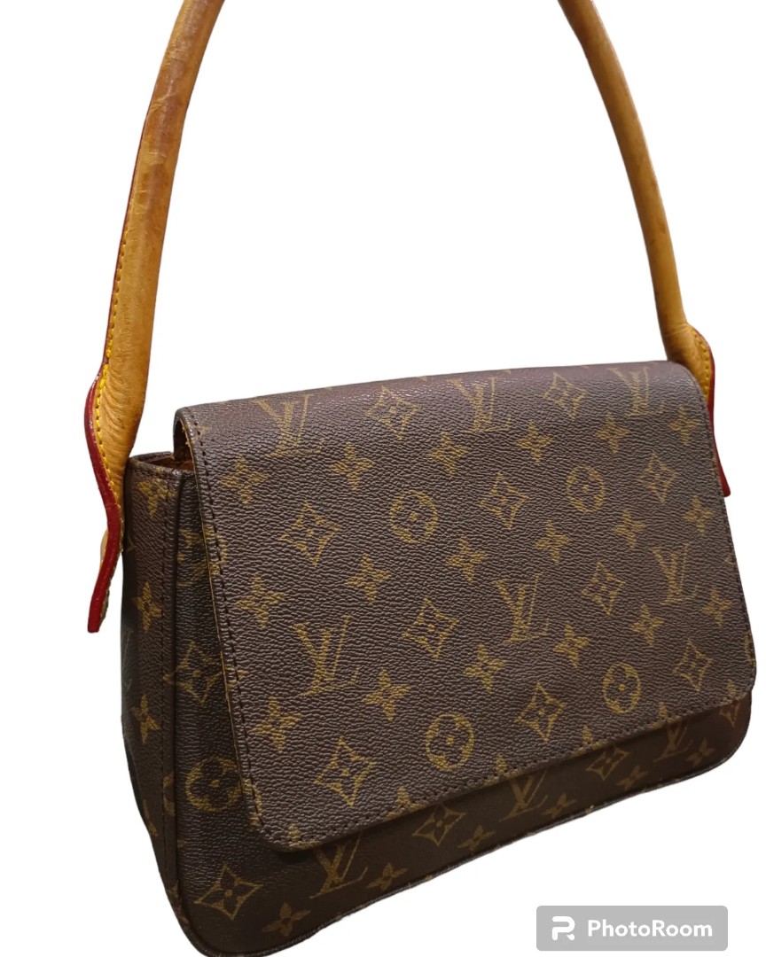 Louis Vuitton monogram Looping small bag, Luxury, Bags & Wallets