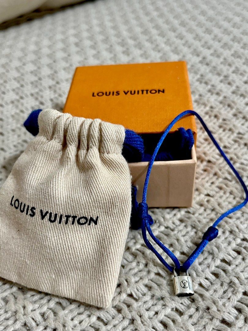 Louis Vuitton Unicef Lockit Bracelet in Blue, Women's Fashion, Jewelry &  Organisers, Bracelets on Carousell