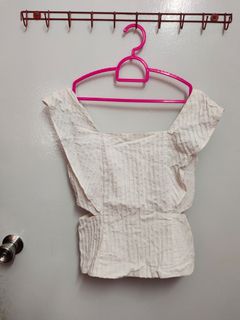 (Category: ) located in . Submitted by mimipreloved6 (Listing ID 1244453403, Image 1). Description: .
