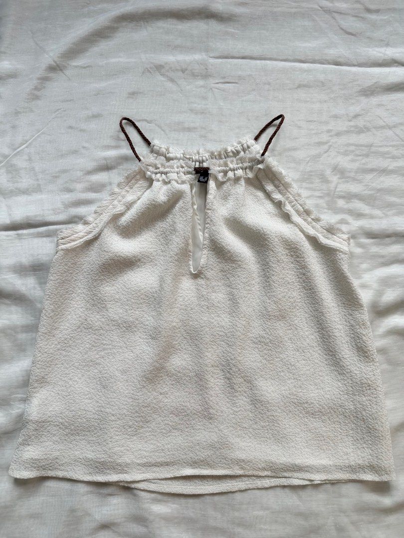 White flowy halter top top
