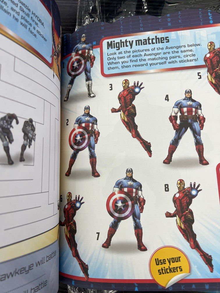 ❤️Marvel Avengers Sticker Book Treasury Poster New