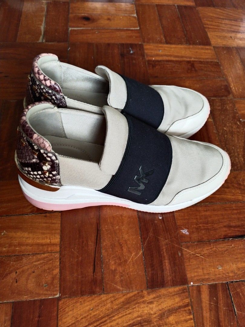 Michael Kors Rubber shoes Women s Fashion Footwear Sneakers on