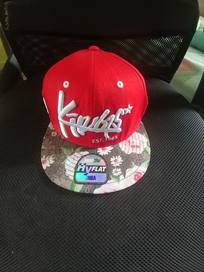 Nba store snapbacks $10