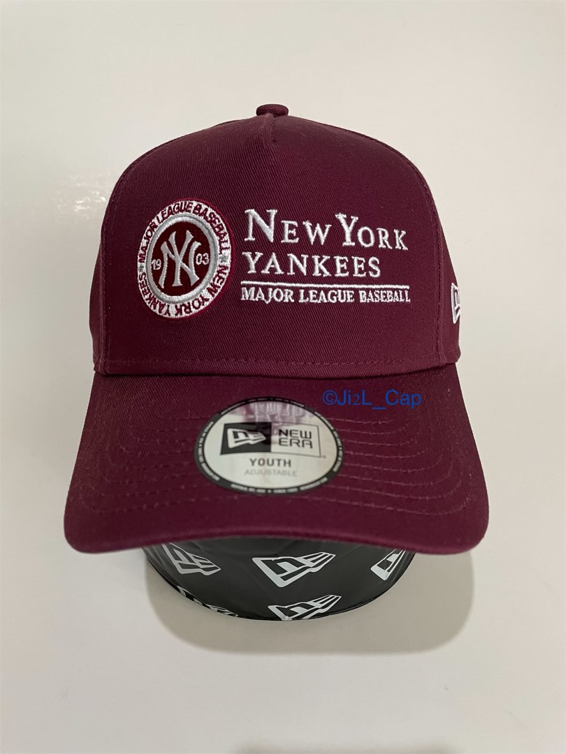 New Era NY Yankees 棗紅色youth size, 女裝, 手錶及配件, 帽- Carousell