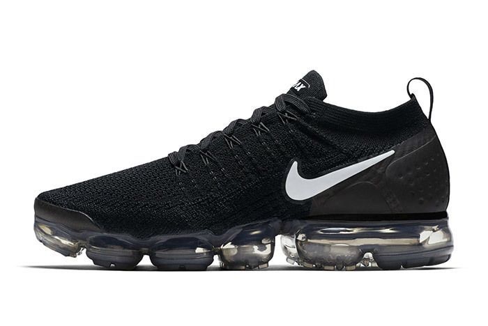 Triple black hotsell vapormax 2