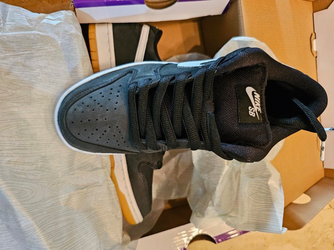 sb dunk high black gum