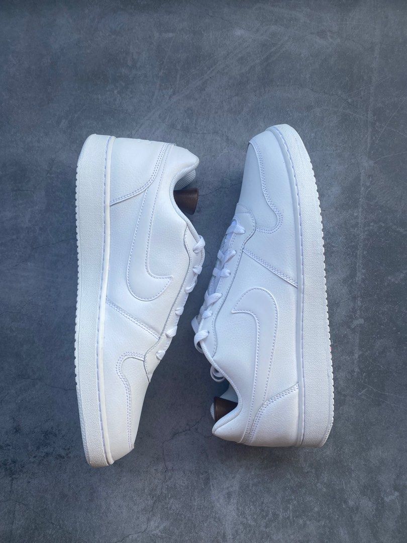 Nike Mens Ebernon Low Basketball Shoe White/White 11 Regular US